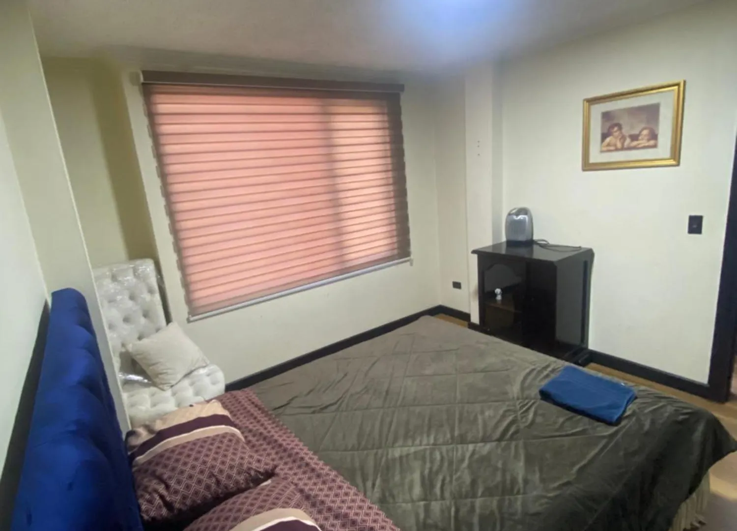Iv-Departamento Exclusivo De 3 Dormitorios Y Parqueadero Incluido Cuenca 0*,  Ecuador